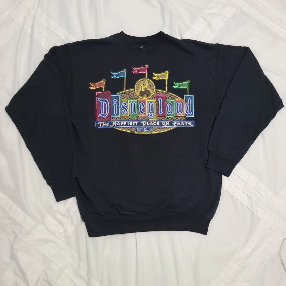 Disneyland Sweatshirt - Picture 3 of 4